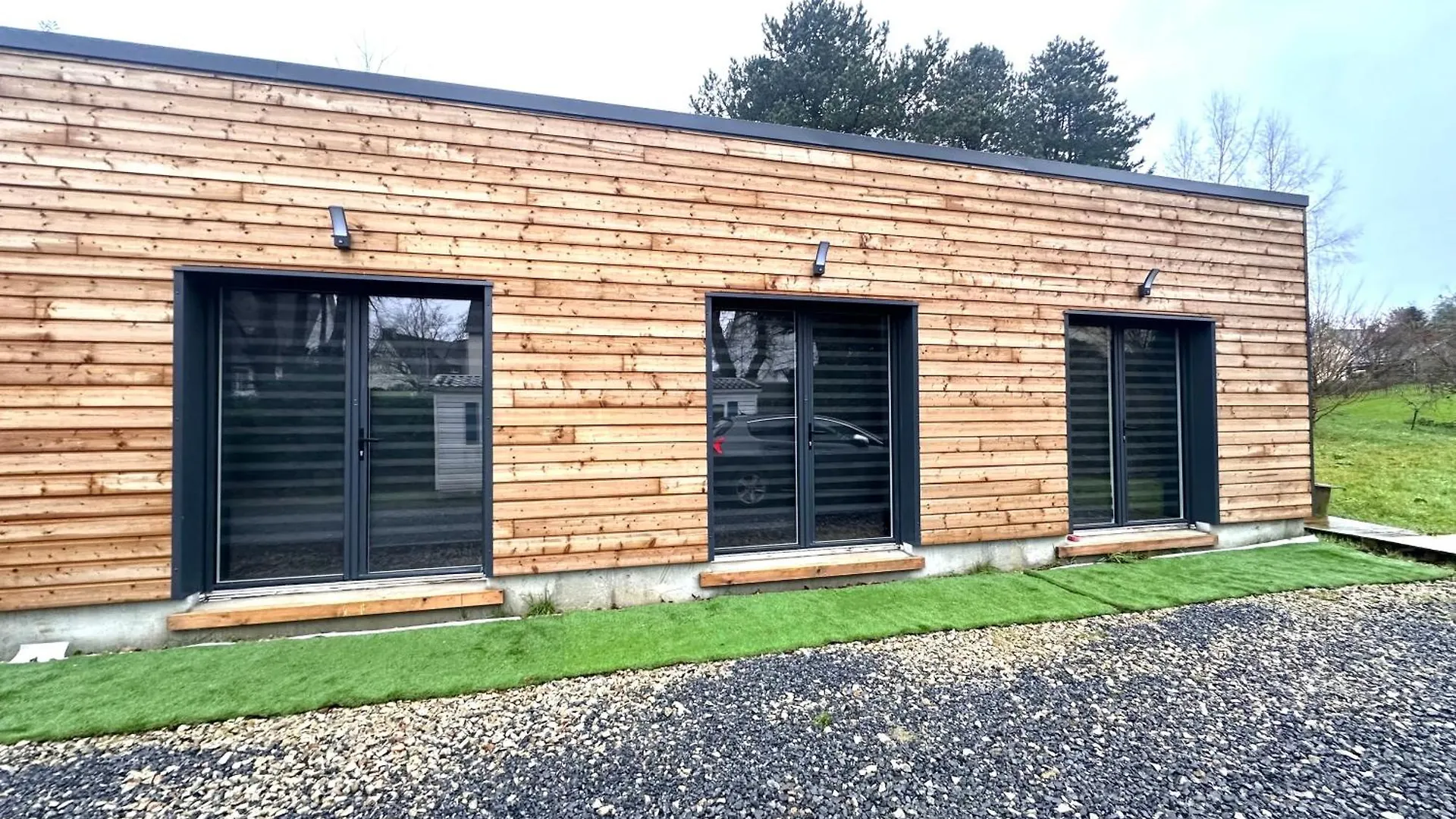 Refuge Des Voyageurs - Studio Neuf - Ancrage Independant Rez De Jardin Plouedern 0*,  France